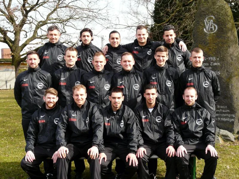 Sponsoring von Trainingsanzügen der 2. Mannschaft der SGA